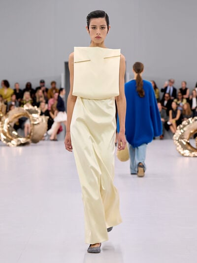 Spring Summer 2024 LOEWE Women show