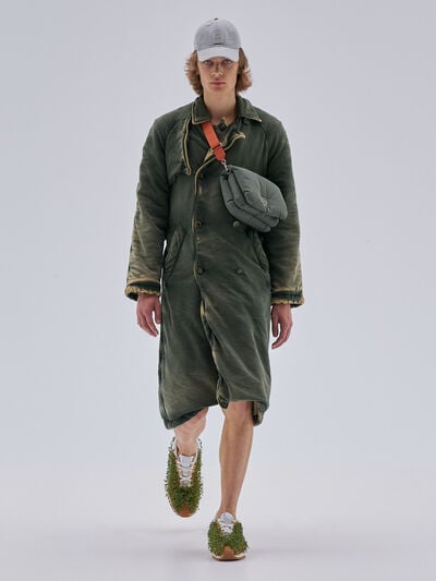 Spring summer 23 LOEWE show look 47