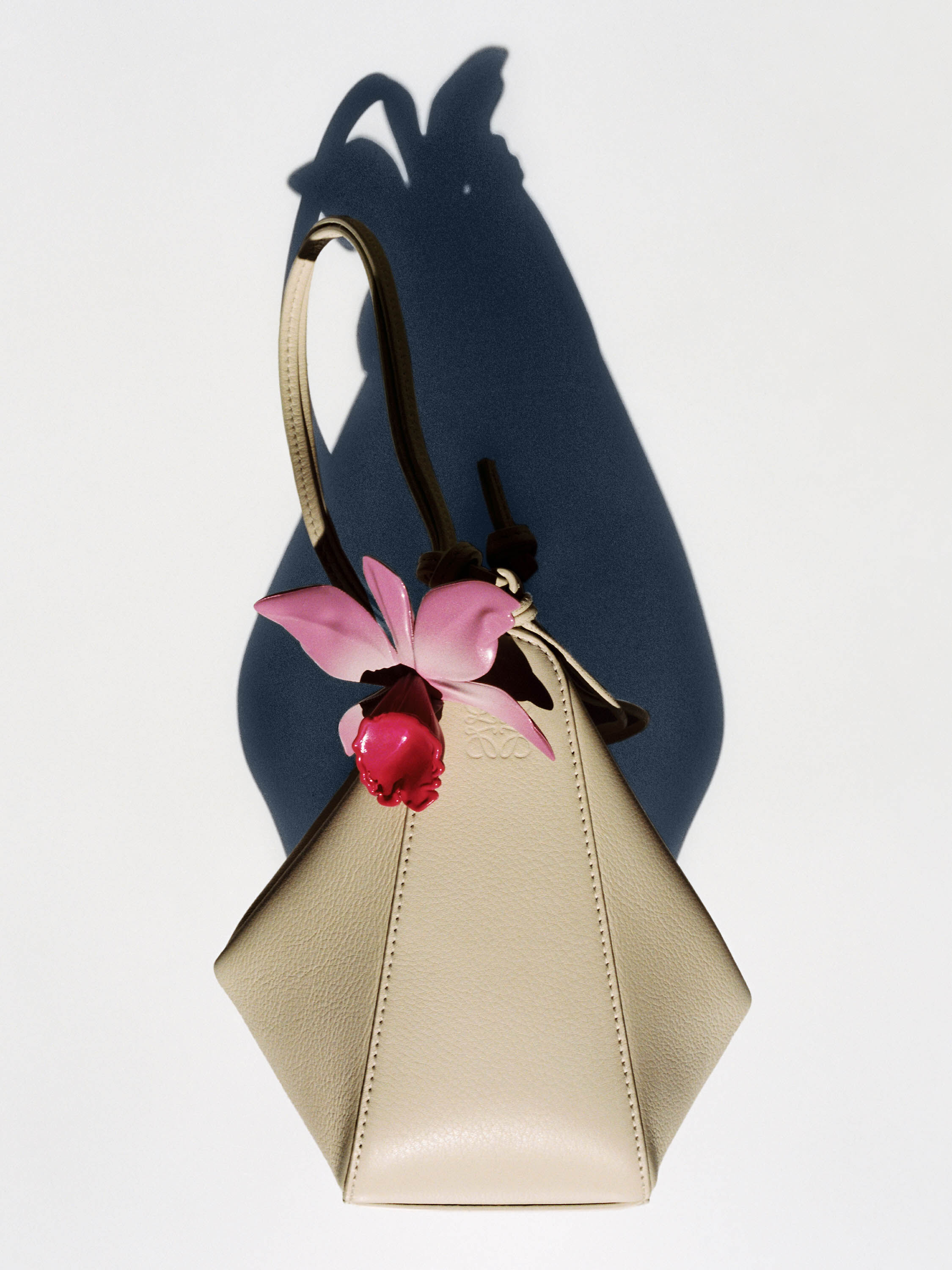 特別値下げ！LOEWE ロエベ ハンモック ミニ｜レディース