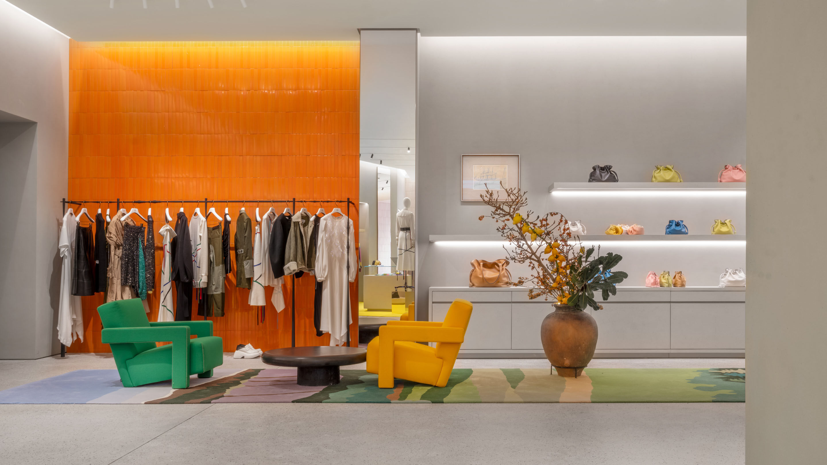 loewe shops