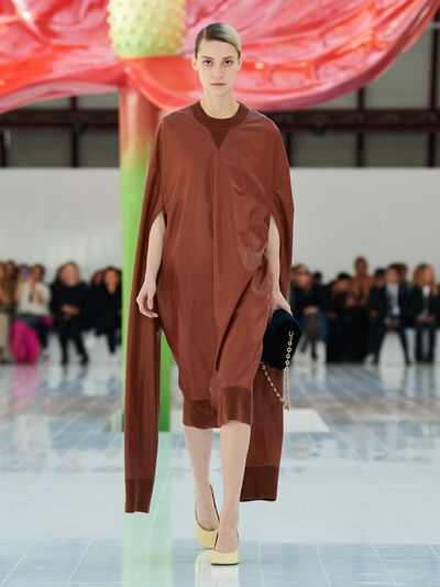 Spring summer 23 LOEWE women show look 37