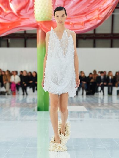 Louis Vuitton SS21  Fashion, Couture fashion, Fashion outfits