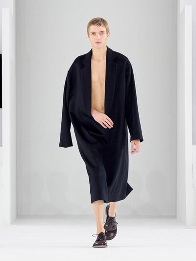 Herbst/Winter 23 LOEWE Herren-Show, Look 1