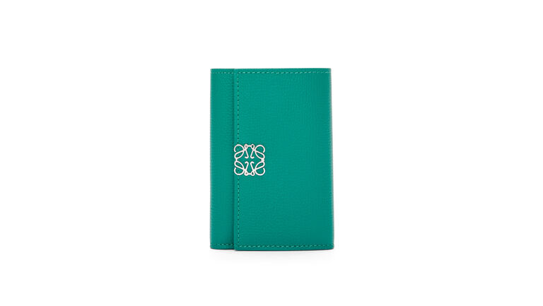 Anagram small vertical wallet