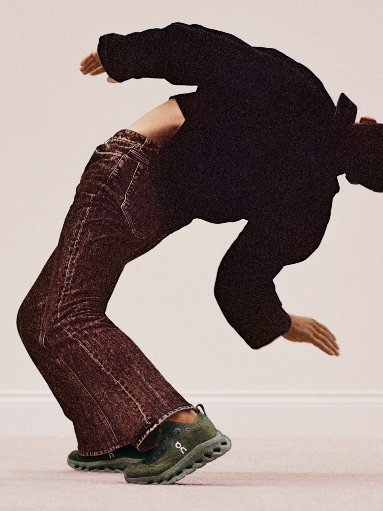 LOEWE x ON Edition 4