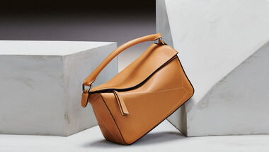 Luxury Puzzle Bags for women | LOEWE Official Site