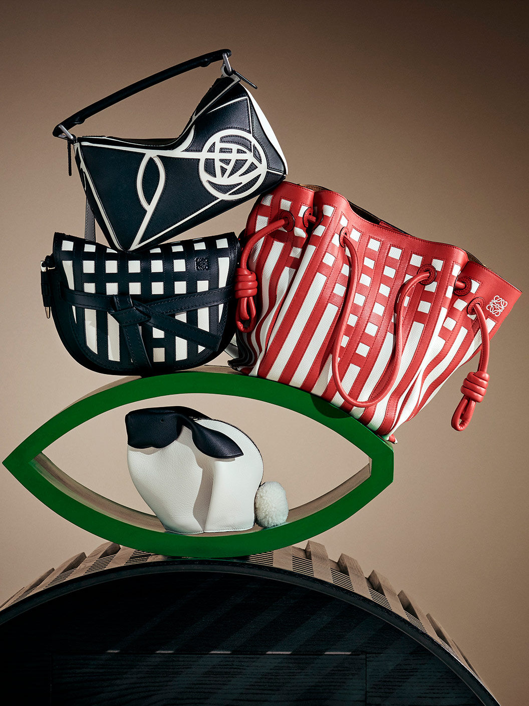 loewe official website