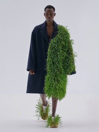 Spring summer 23 LOEWE show look 40