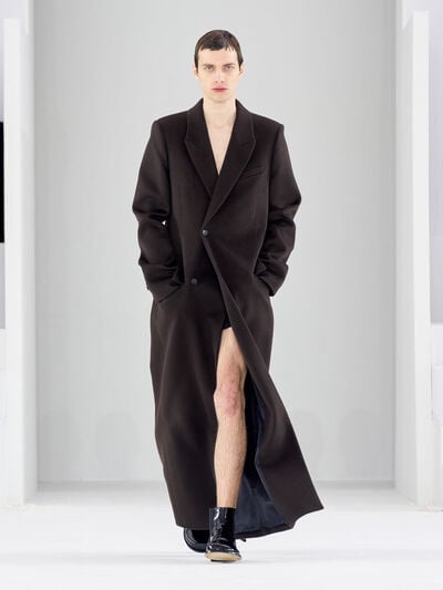 Herbst/Winter 23 LOEWE Herren-Show, Look 1