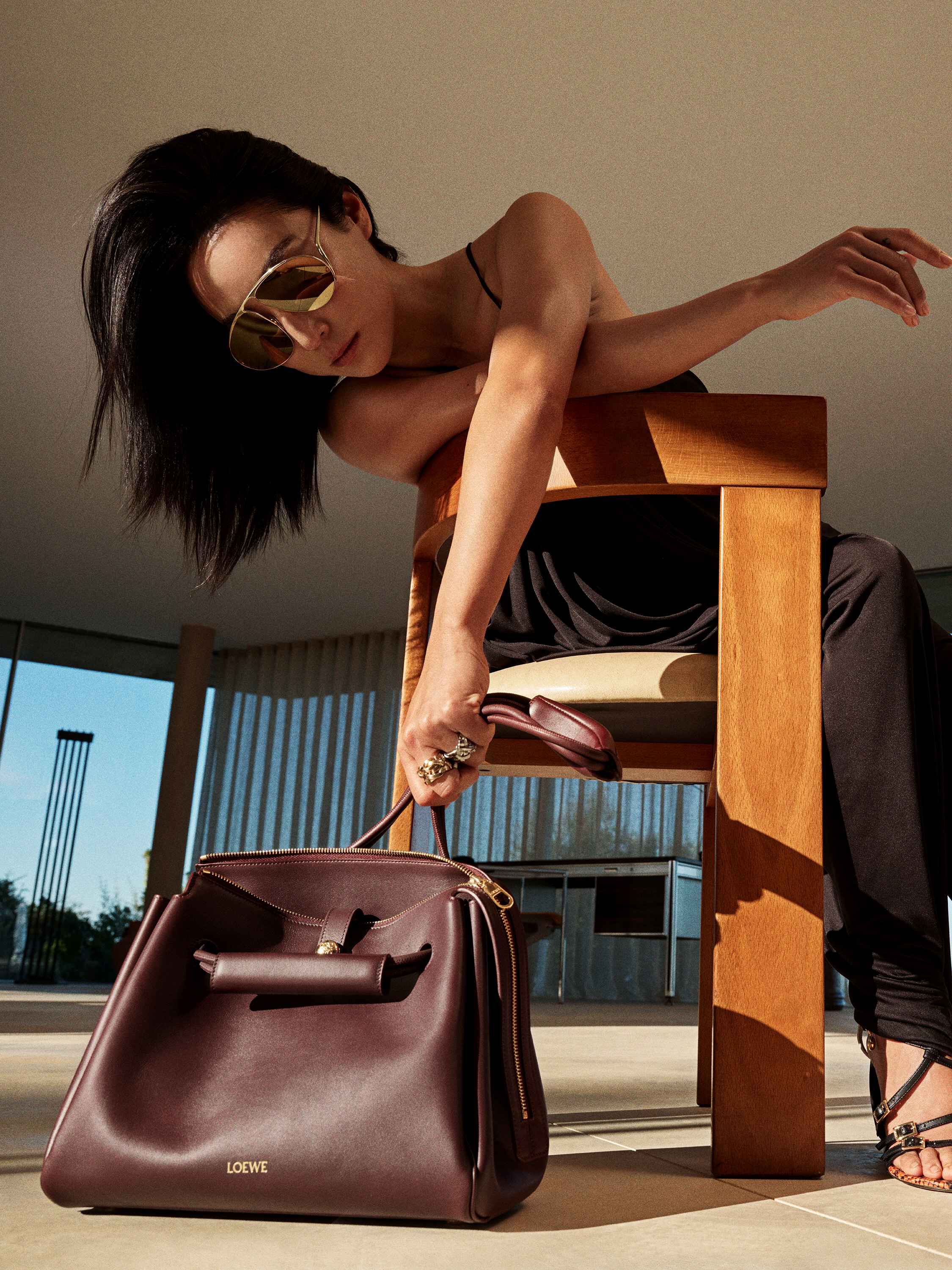 美品☆正規品ロエベの鞄☆ナッパアイレ☆ 正規品 ☆ロエベ LOEWE  