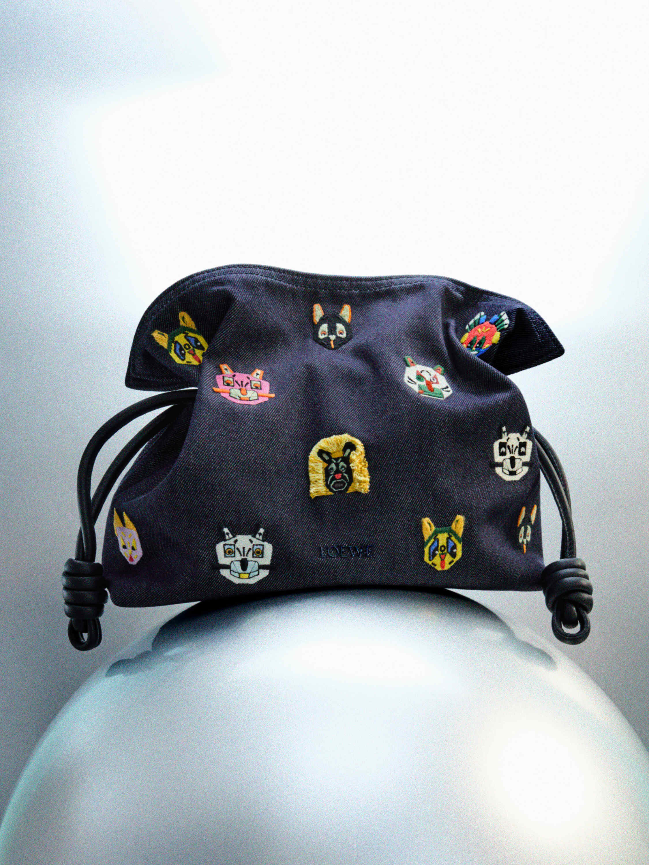 LOEWE ロエベ アナグラム ラージダブルポーチ ネイビー シルバー金具 