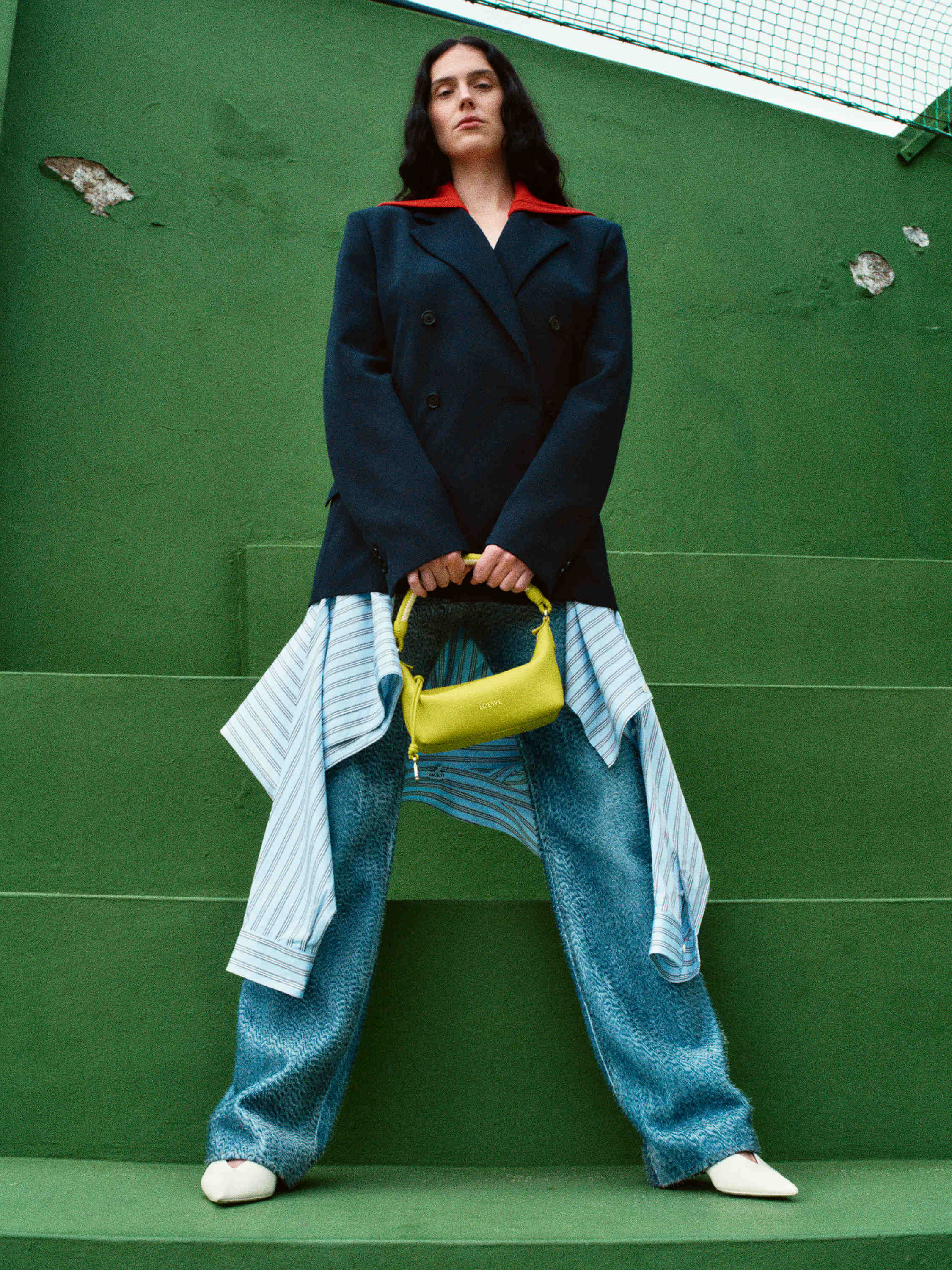 LOEWE ロエベ カーフレザーボトル ロエベ公式 Page 3 - 彼へのハイ
