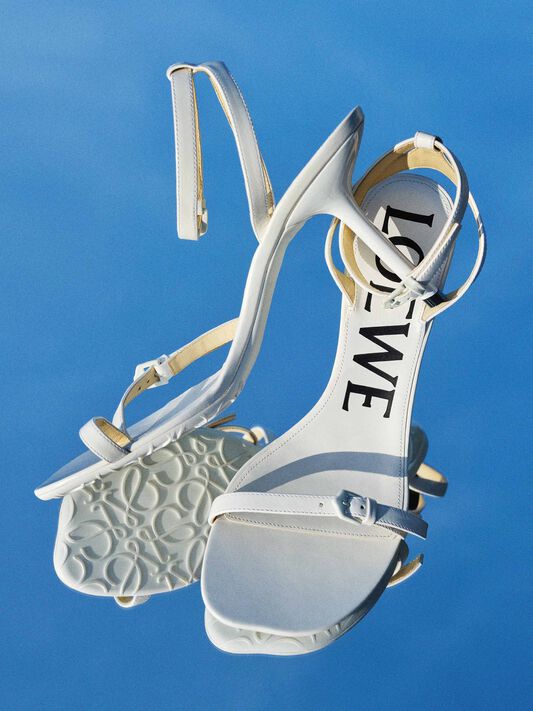 Loewe X Paulas Ibiza Keyring in White