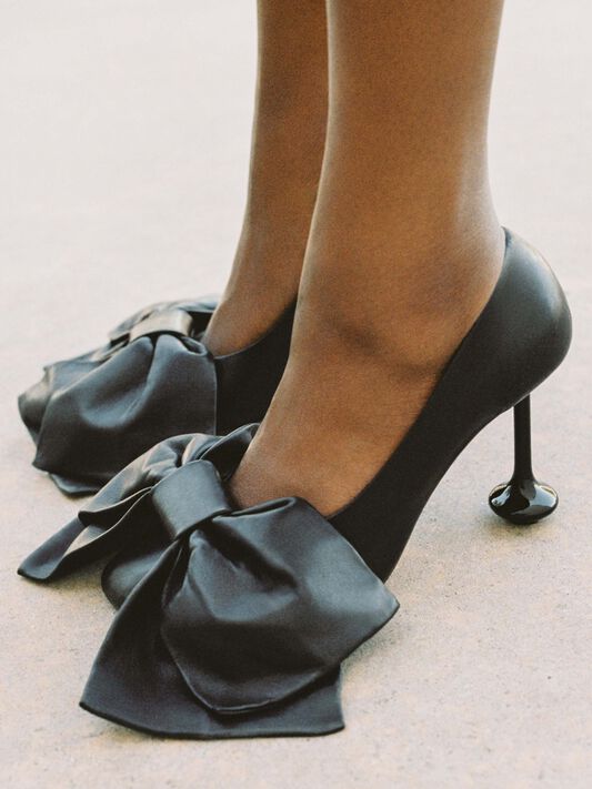 Unmistakably Loewe