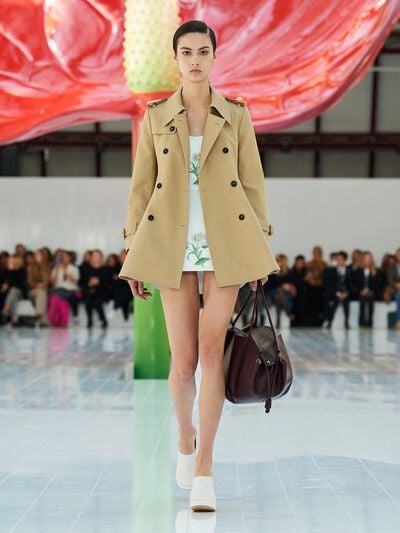 Look 18 du défilé LOEWE Femme Printemps-Été 23