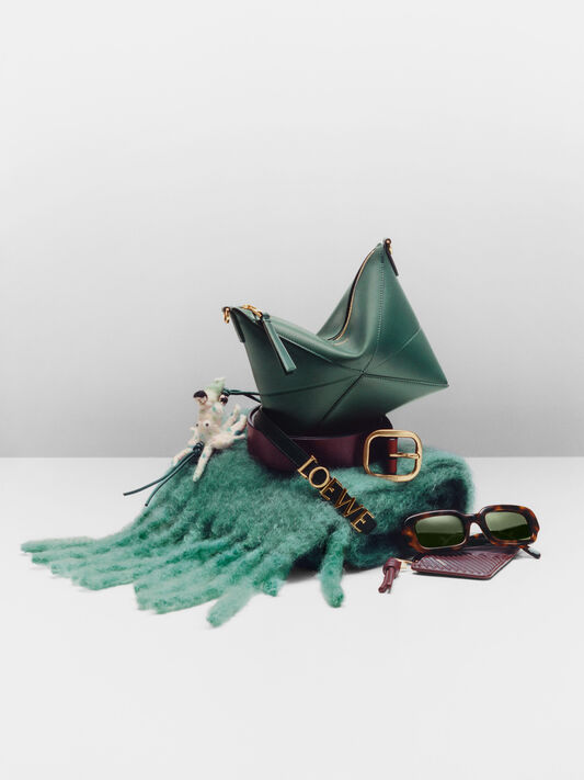 Loewe | Designer Bags, Clothing, Accessories for Women & Men