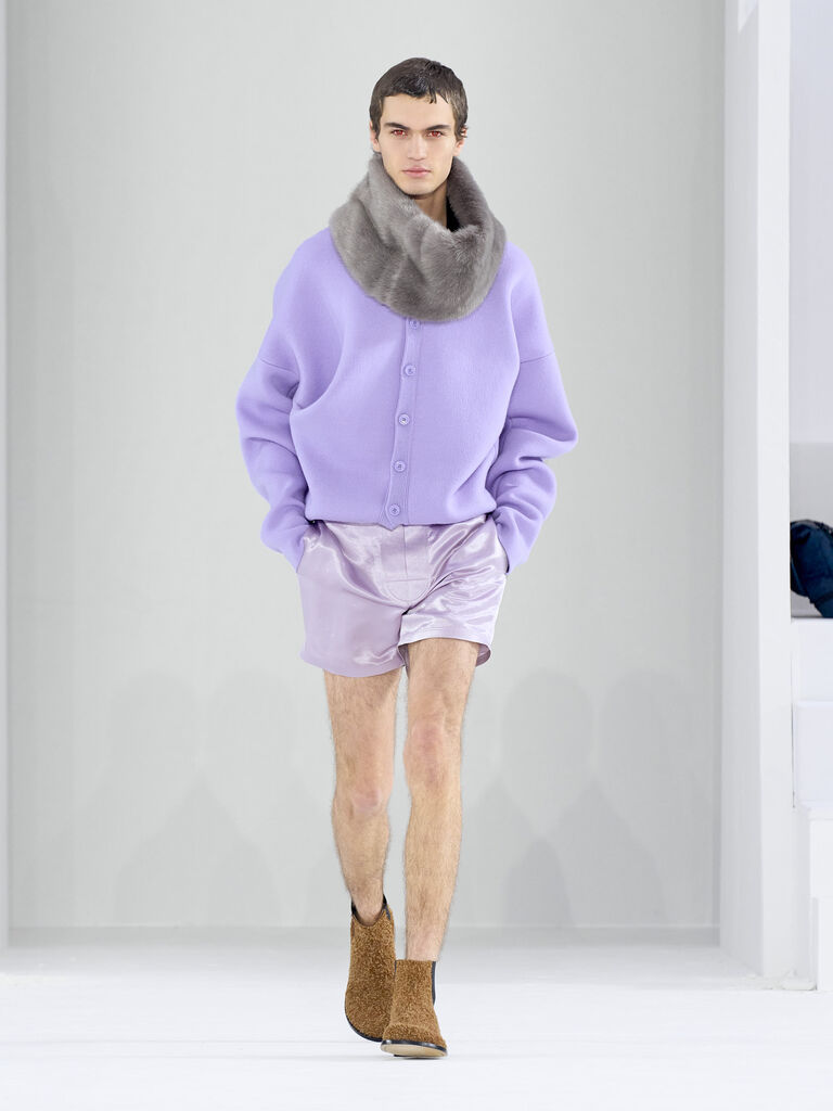 Fall winter 23 LOEWE men show look 23