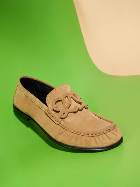 loewe fw26 anagram loafers shoot 2 rgb cropped 00013