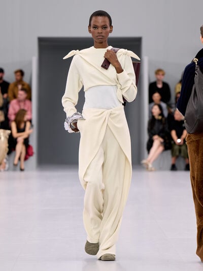 Spring Summer 2024 LOEWE Women show