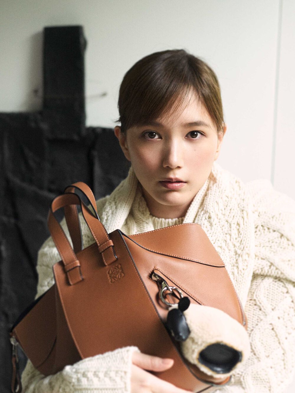 Solving The Puzzle Of Style With Loewe Puzzle Bag & Why Celebrities Like  it!