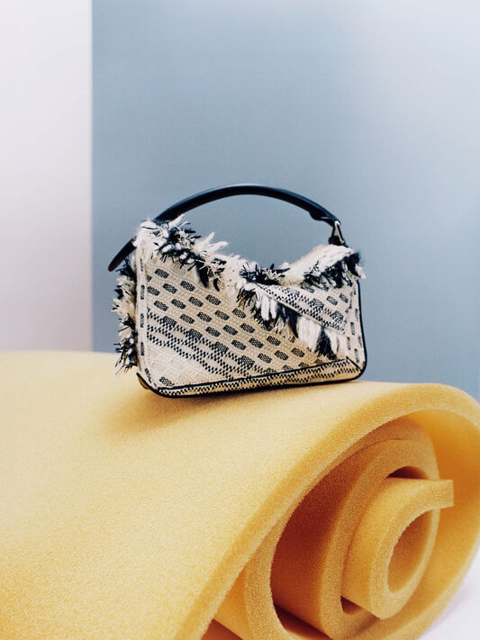 Loewe x Albers