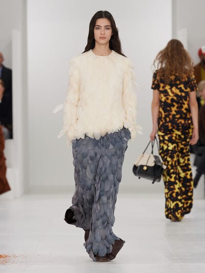 Herbst/Winter 2023 LOEWE Damen-Show