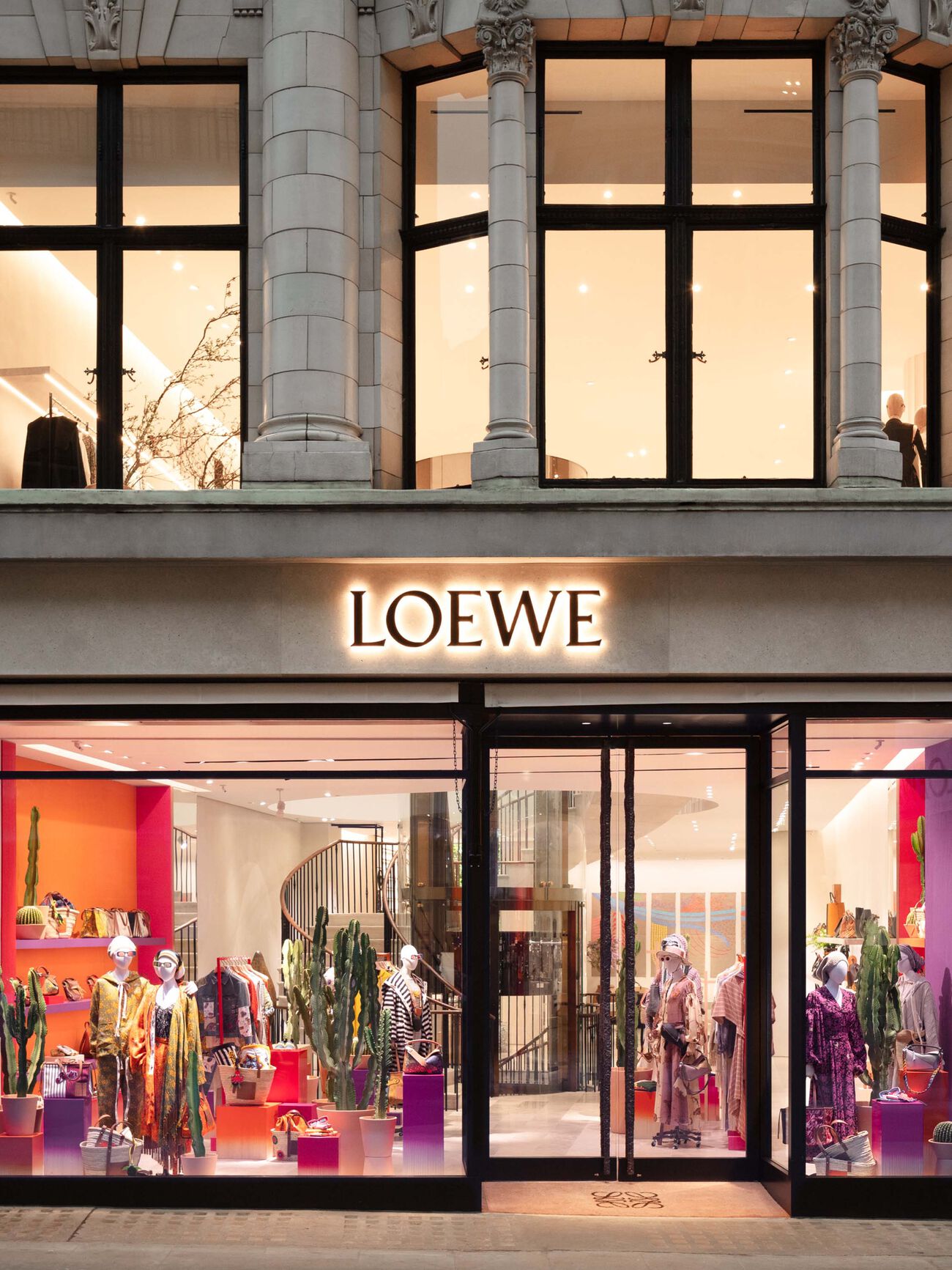 CASA LOEWE London