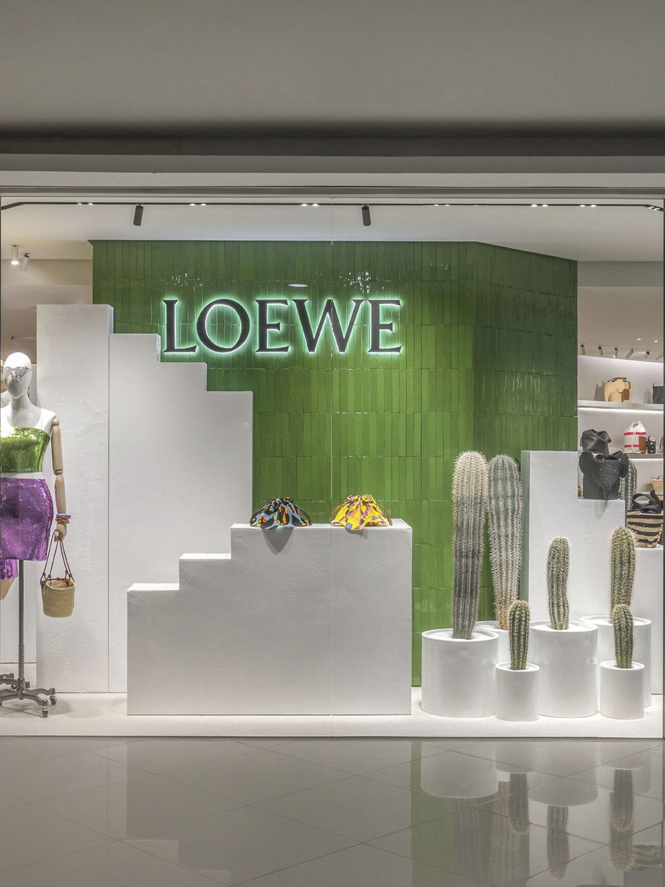 CASA LOEWE Hong Kong
