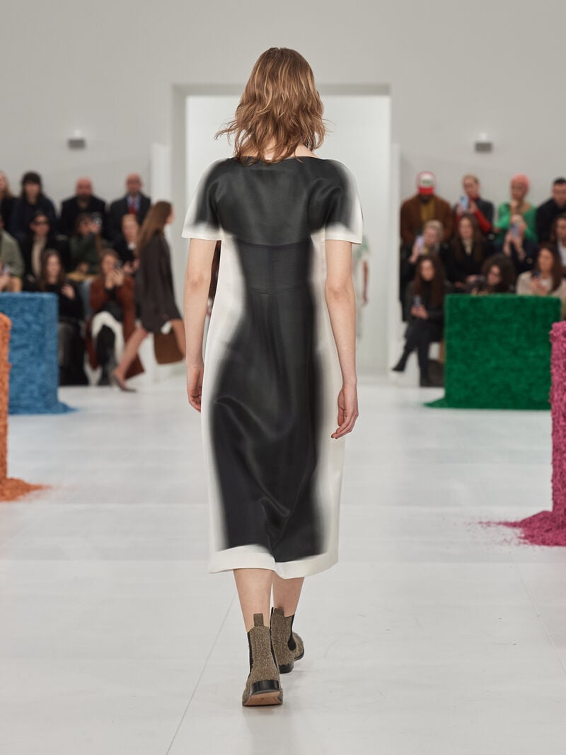 Runway · Fall-Winter 2023 women's collection · Loewe