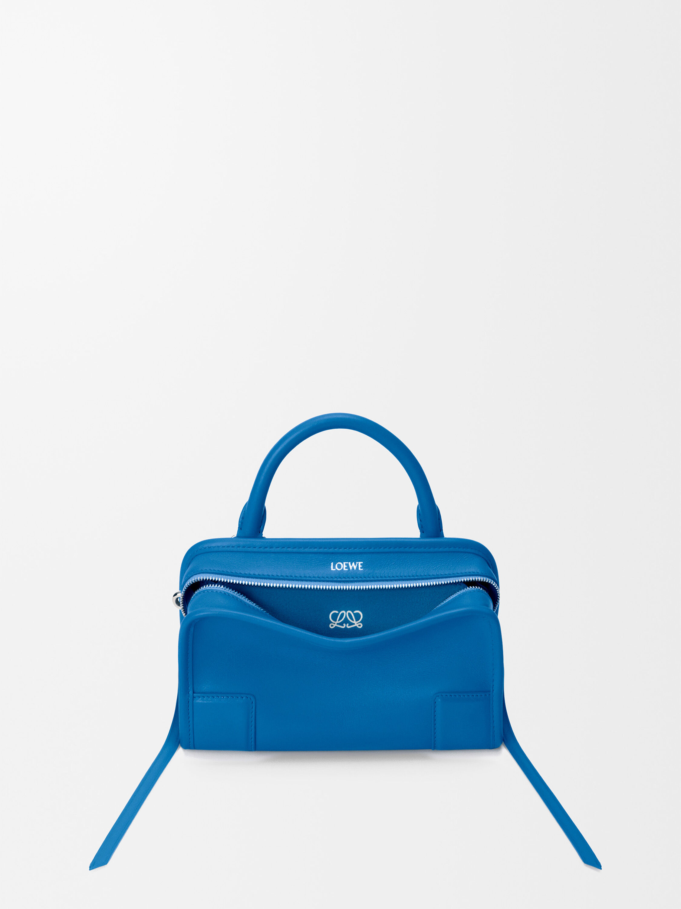 205694☆1円スタート☆LOEWE ロエベ 極美品 ロゴ タッセル ミニバッグ 