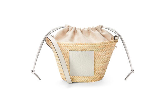 Drawstring bucket bag