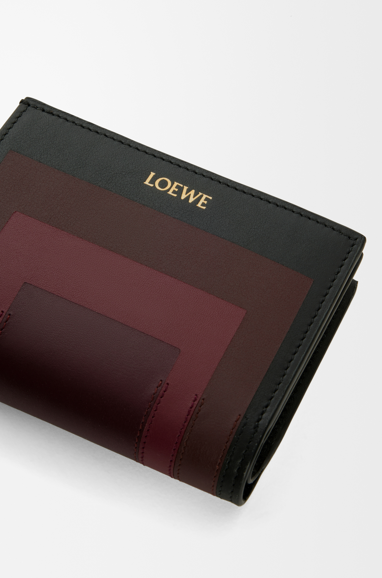 LOEWE Compact wallet in nappa calfskin Black/Burgundy