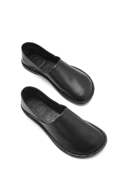 LOEWE Folio slipper in calfskin Black plp_rd