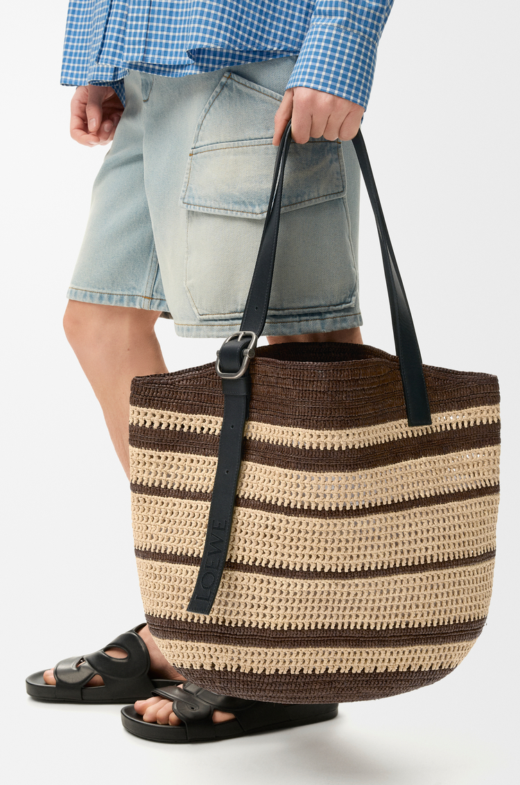 LOEWE Bolso capazo Loop en rafia Chocolate/Natural