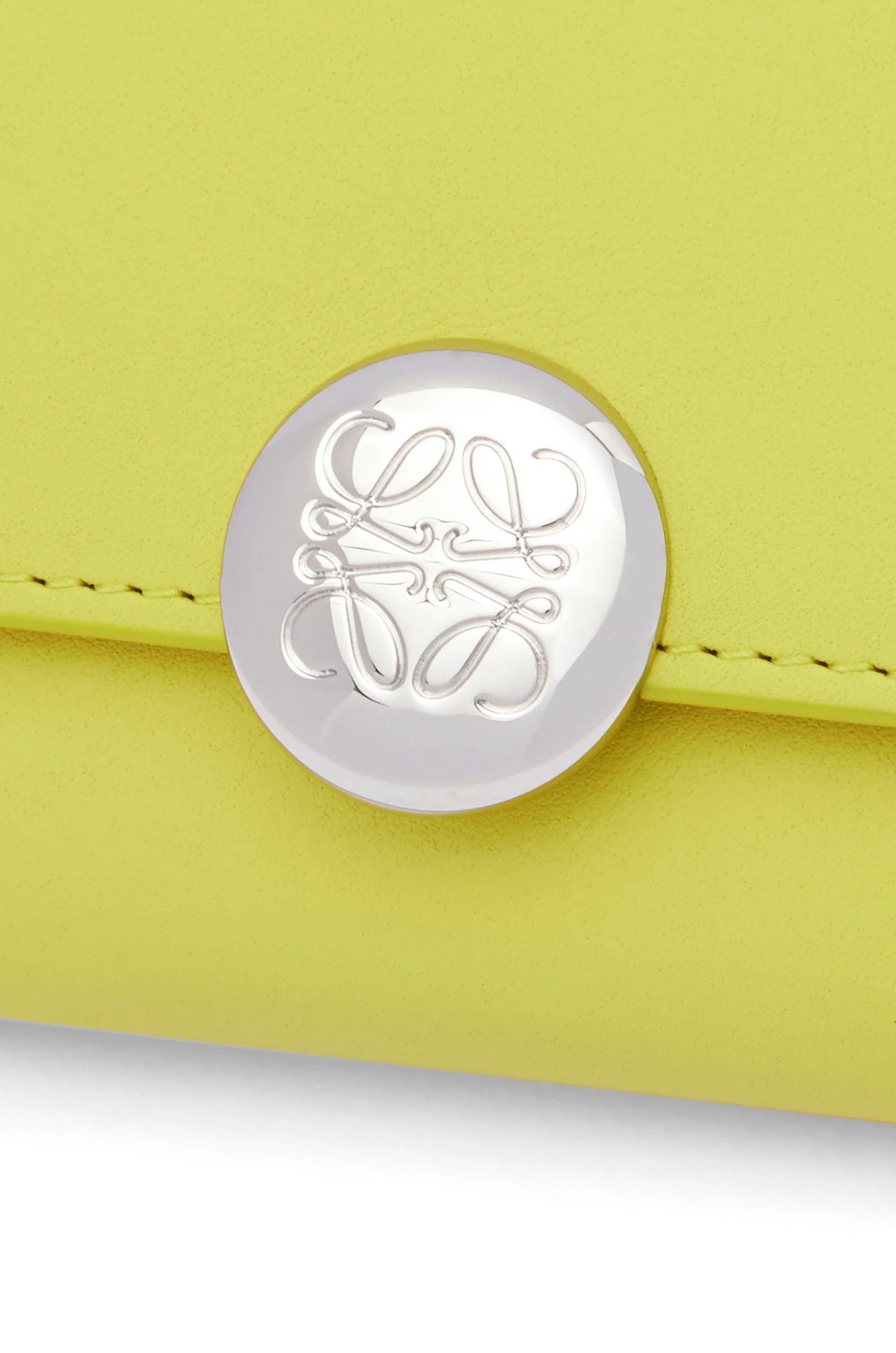 LOEWE Pebble small vertical wallet in shiny nappa calfskin Light Citrine