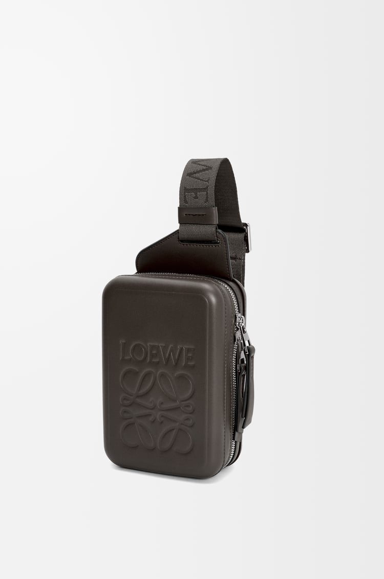 LOEWE Bolso bandolera Molded en piel de ternera Gris Oscuro
