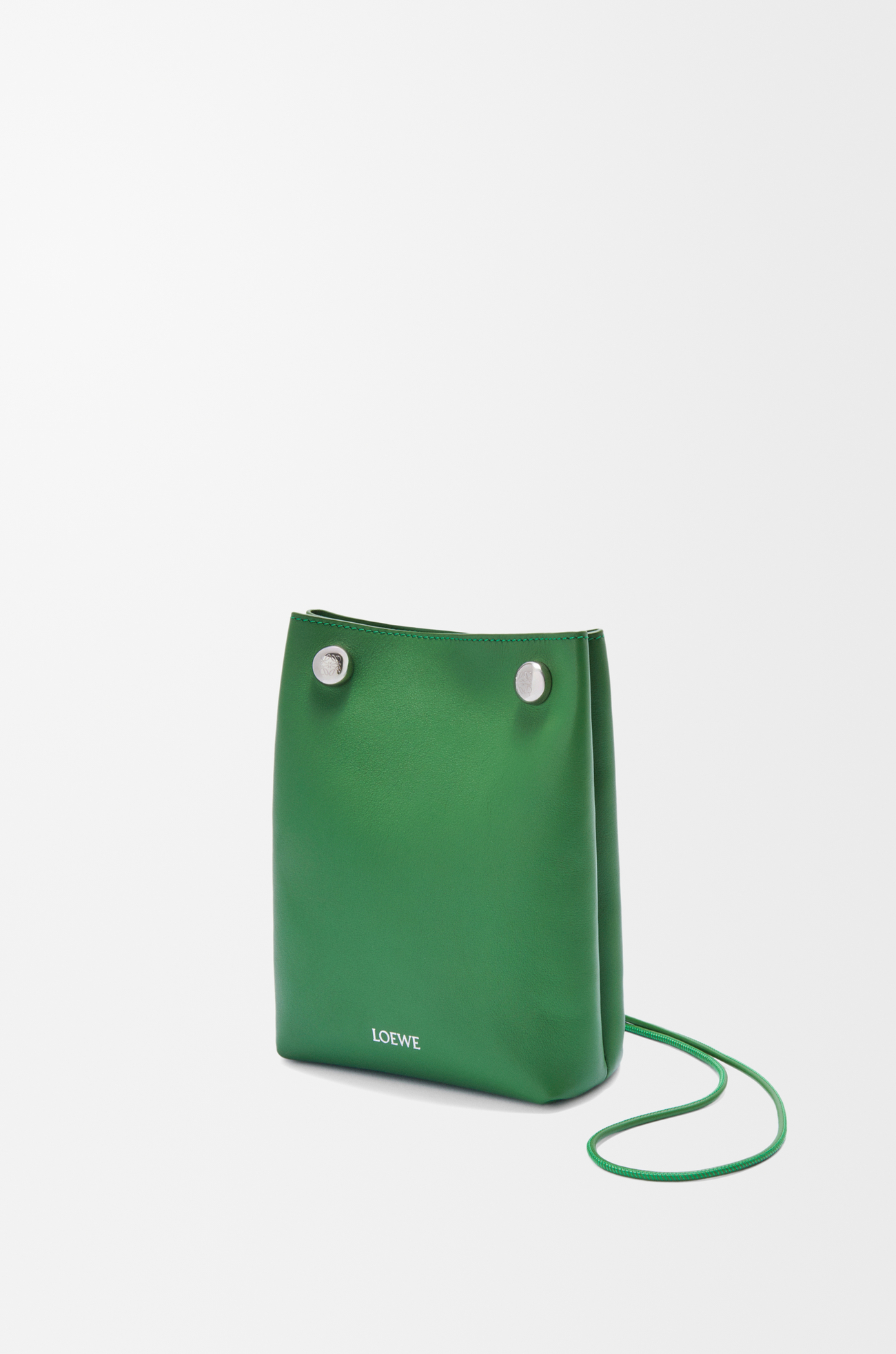 LOEWE ぺブル ポーチ（スムースカーフ） トロピカルグリーン plp_rd