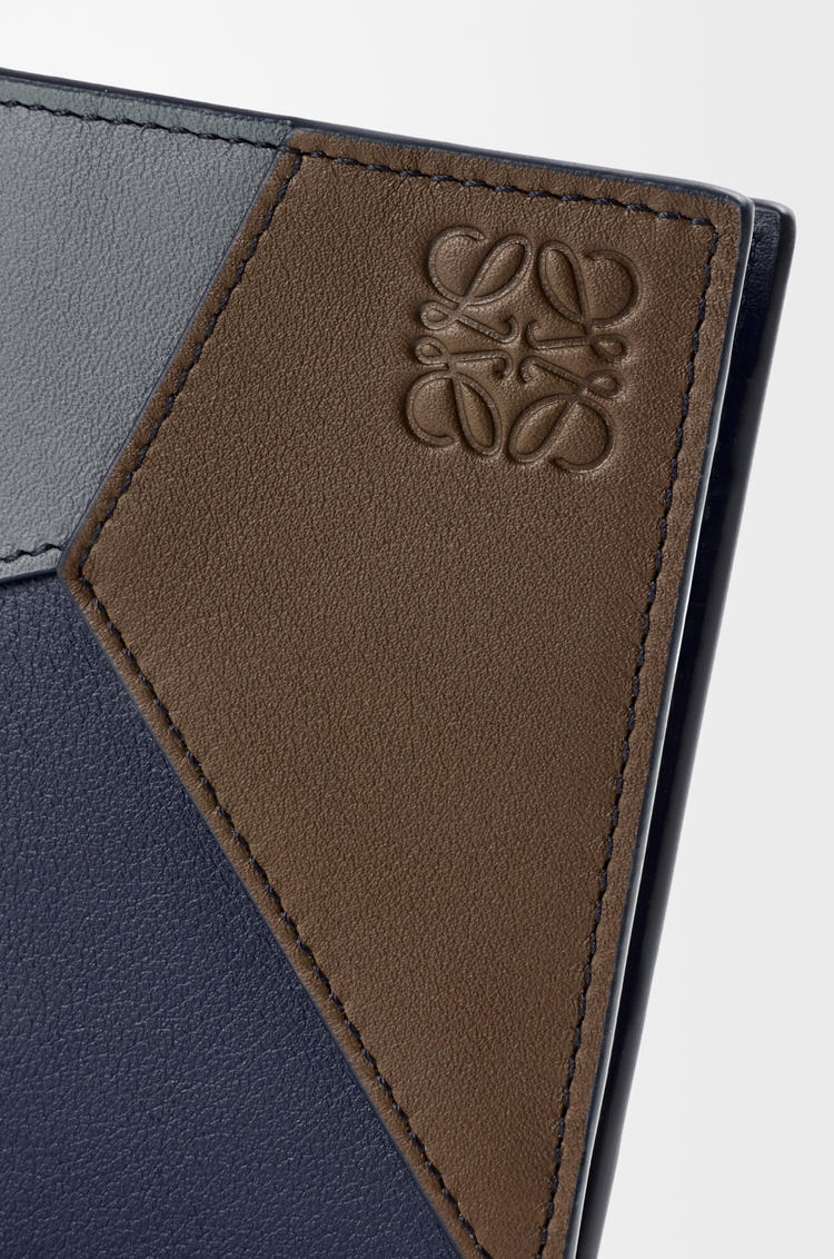 LOEWE Porte-cartes à deux volets Puzzle en cuir de veau classique Bleu Gris/Marine