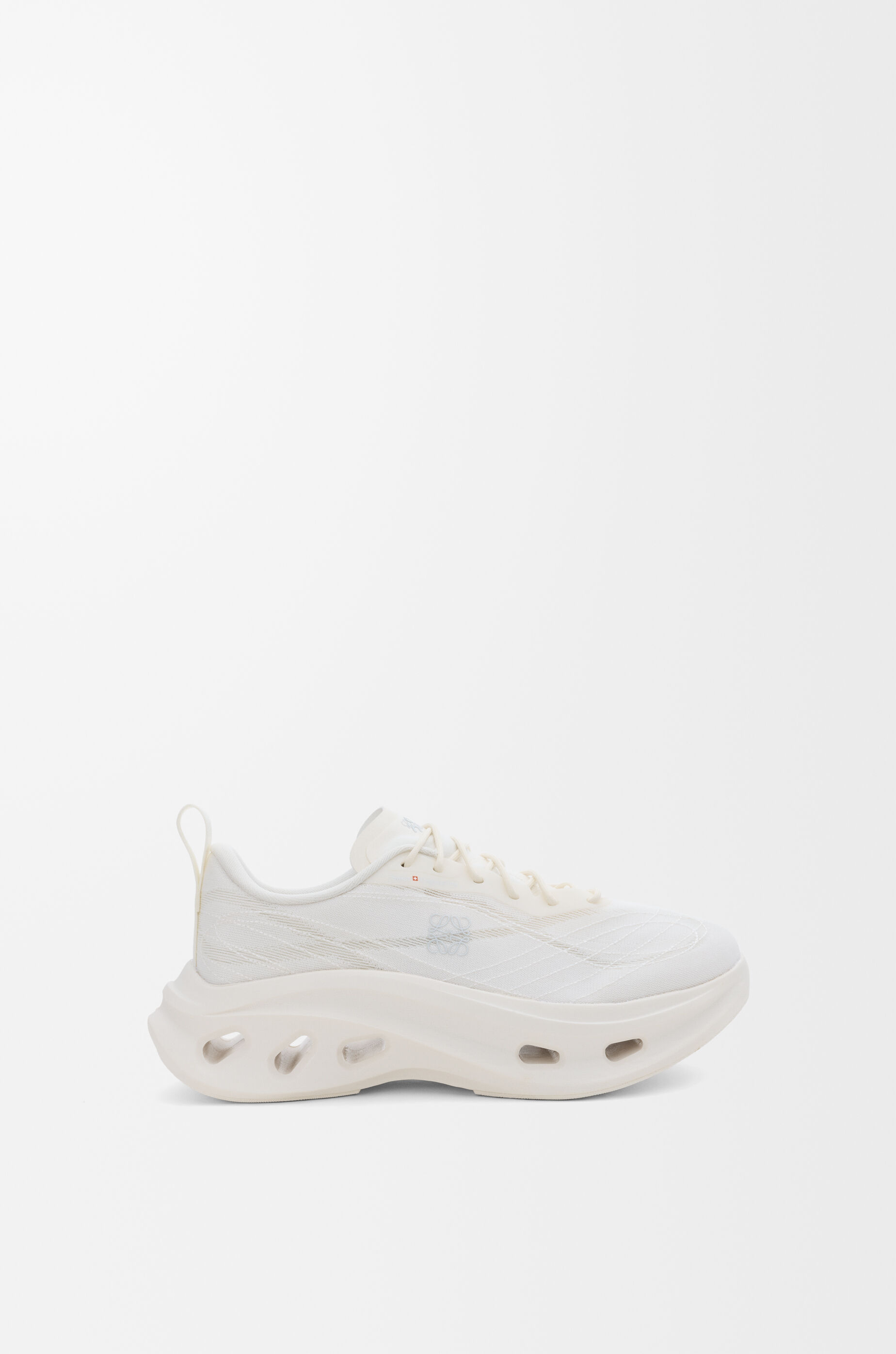 LOEWE × On FW26：Cloudsolo Hiker & Cloudtilt Cosmic - LOEWE