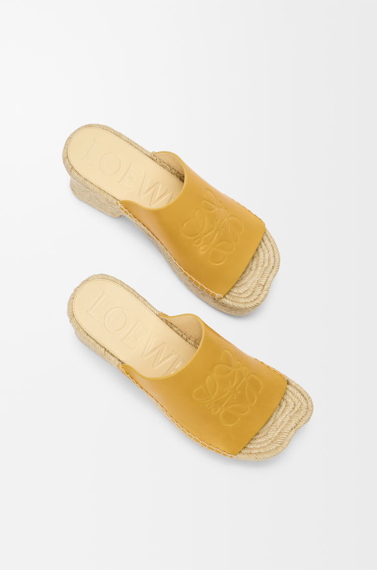 LOEWE Petal espadrille platform slide in vegetable-tanned calfskin Ochre