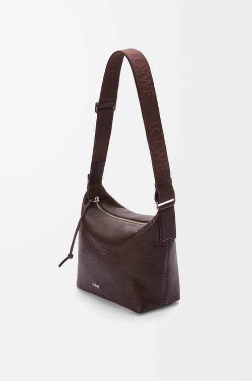 LOEWE キュービィ クロスボディバッグ スモール（サプルグレインカーフ） オックスブラッド