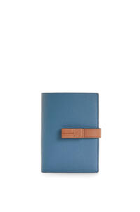 LOEWE Medium vertical wallet in grained calfskin Steel Blue/Tan pdp_rd