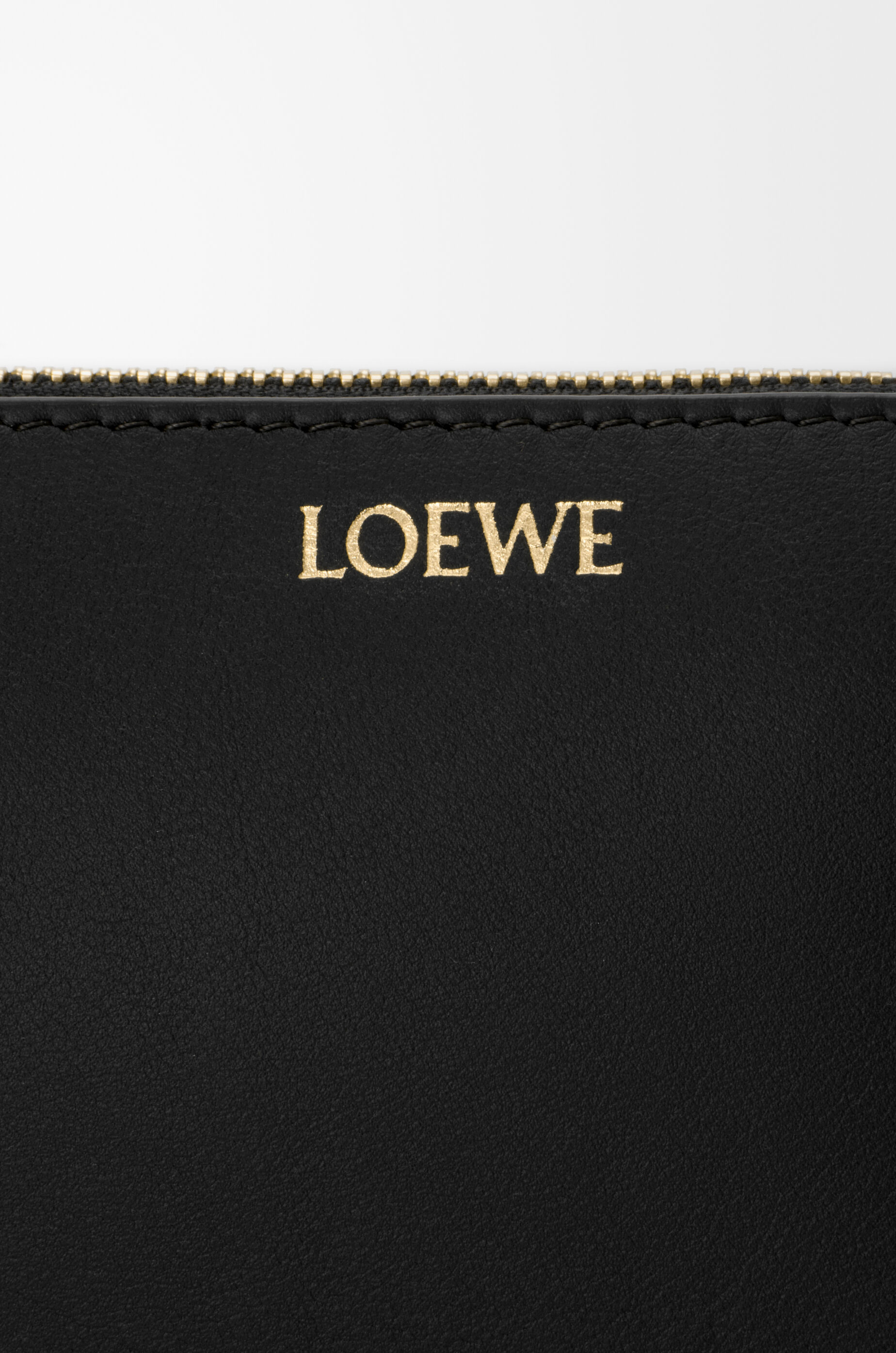 Joya pouch in nappa calfskin Black - LOEWE USA Official Website