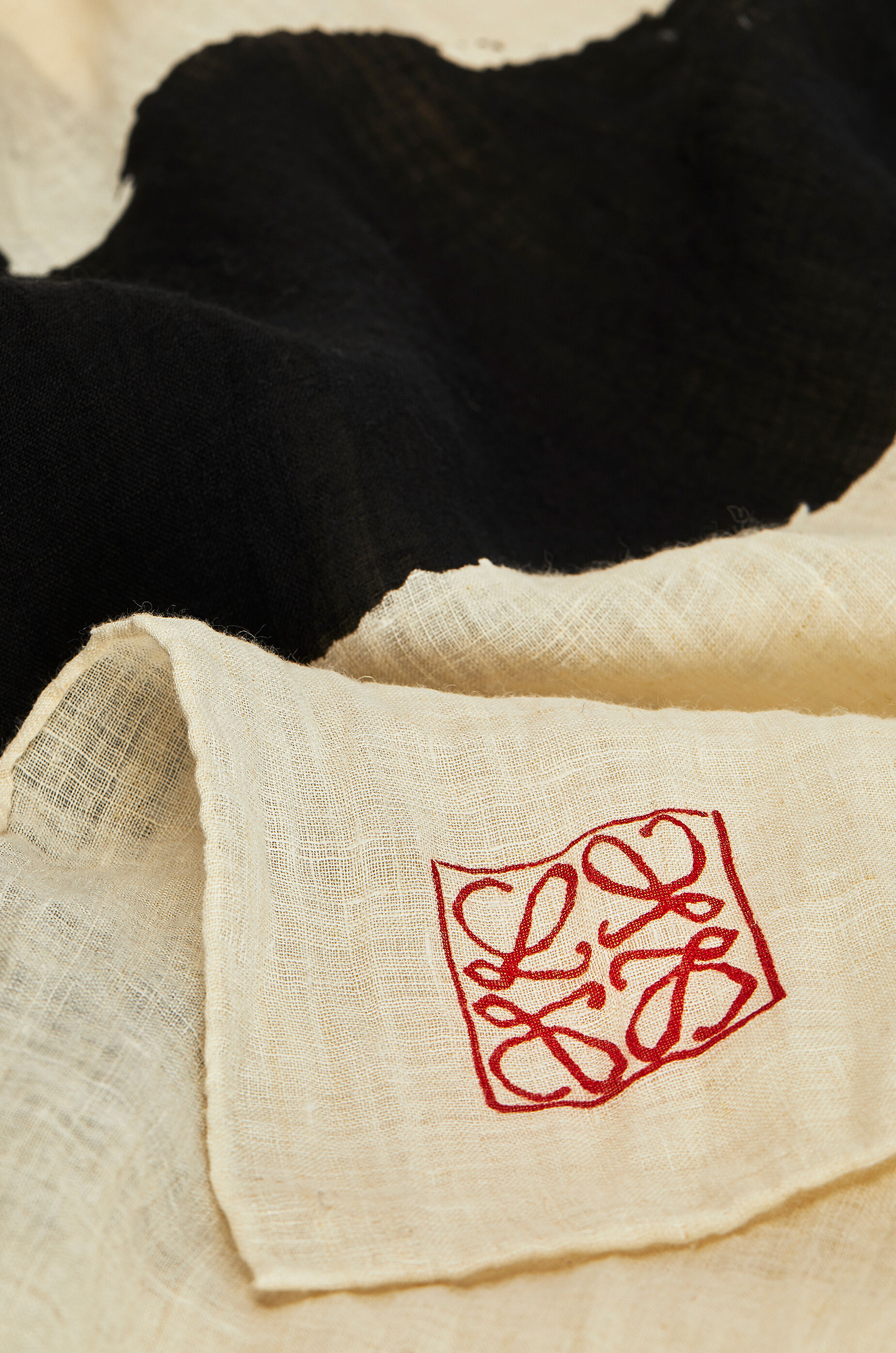 LOEWE 120X200 SCARF CALLIGRAPHY White