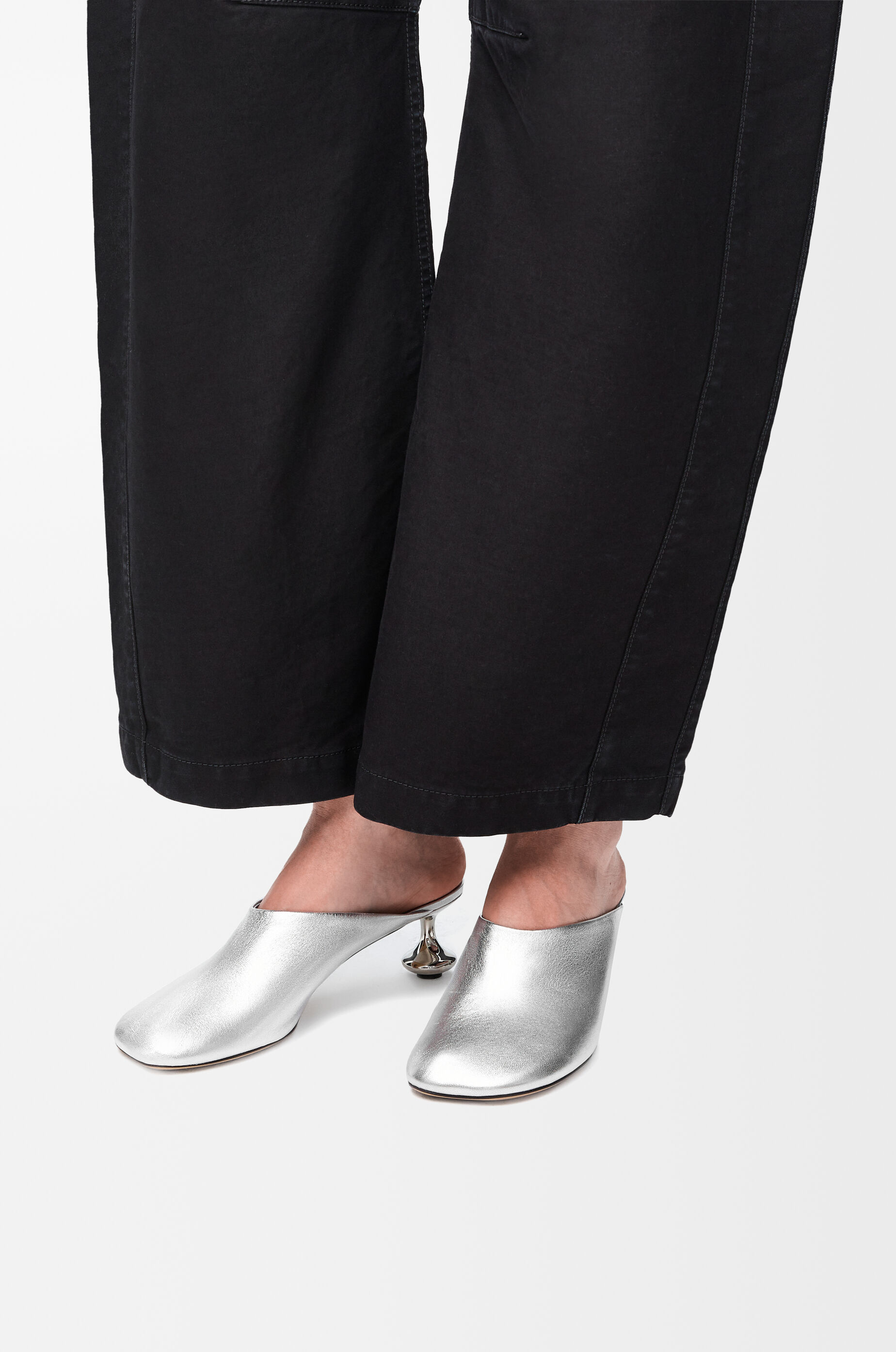 Toy mule in laminated lambskin Silver - LOEWE