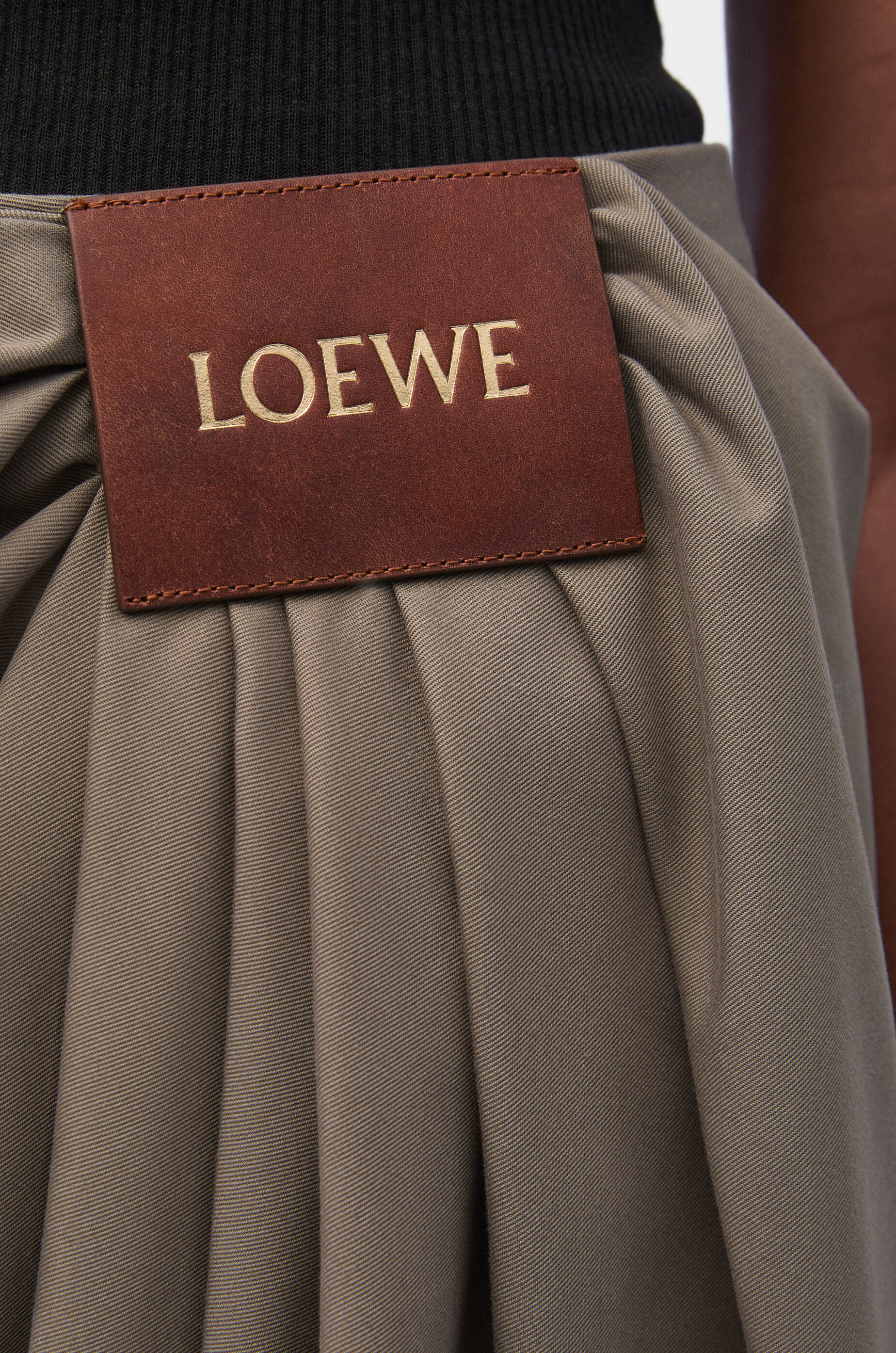 【LOEWE】ドレープスカート ドレープ スカート（ナパラム） ブラック - LOEWE