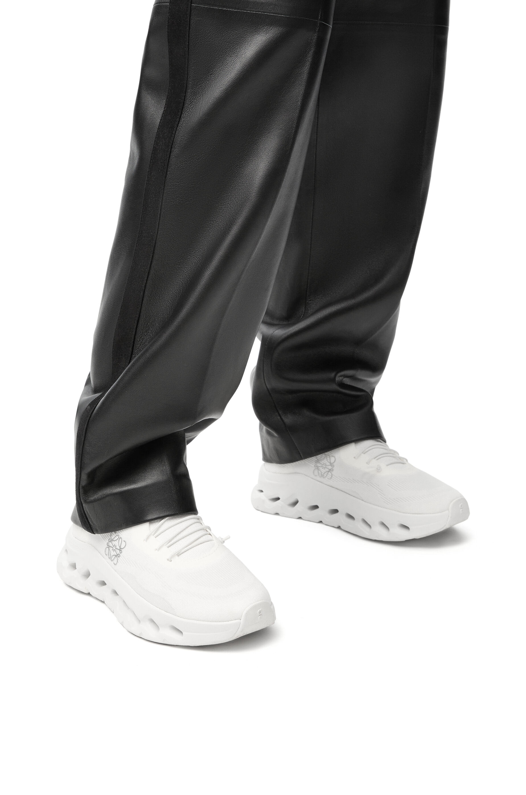 On Running Cloudtilt Loewe All White Women's