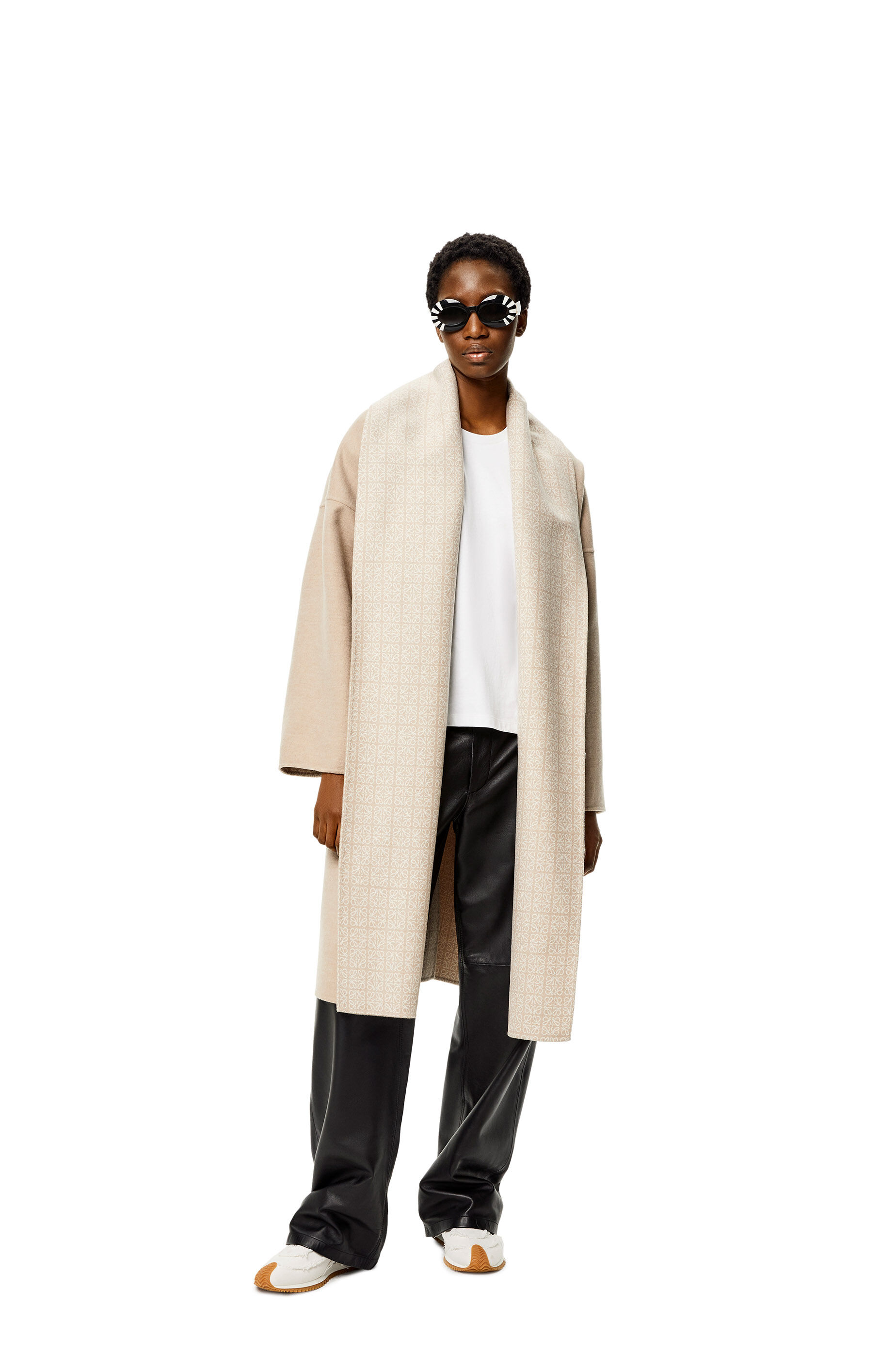 Luxury coats for women - LOEWE