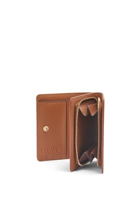 LOEWE Puzzle compact zip wallet in classic calfskin Ghost/Soft White plp_rd