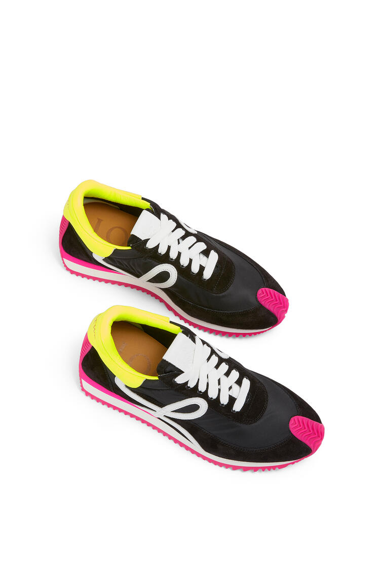 LOEWE 尼龙和绒面革 Flow 运动鞋 Black/Neon Pink pdp_rd